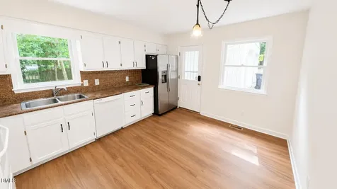 5705 Timber Lane Raleigh NC 27606