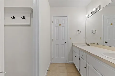 5705 Timber Lane Raleigh NC 27606