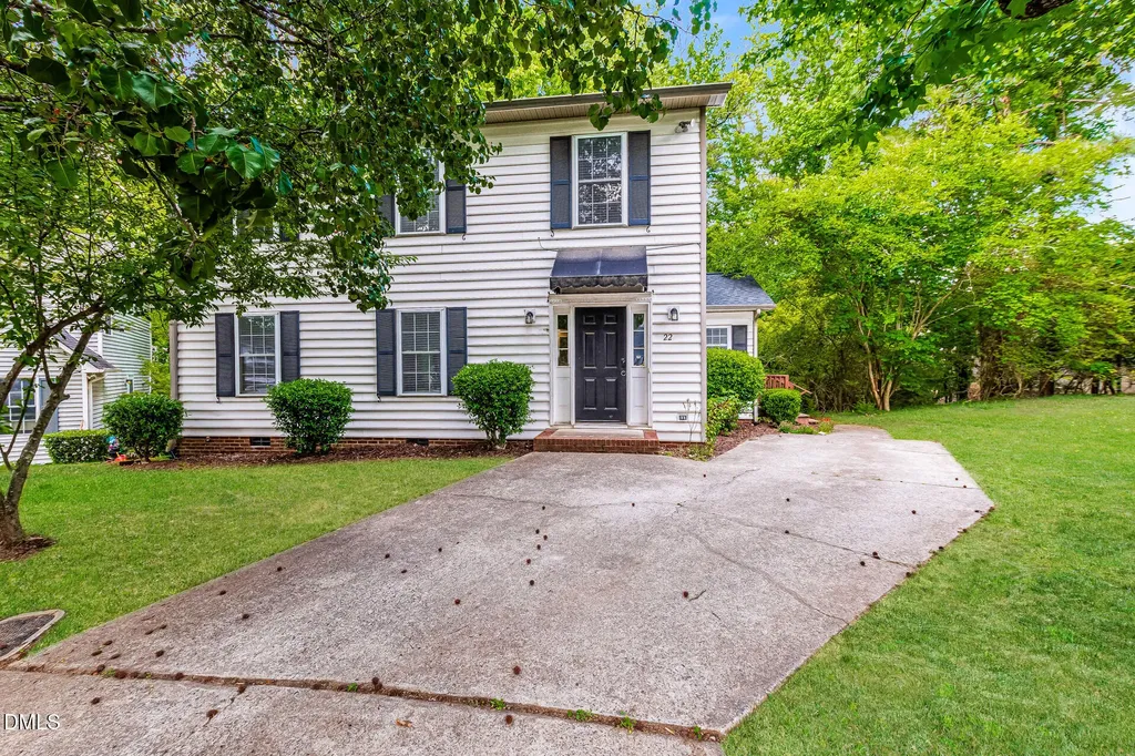 22 Knightsbridge Court Durham NC 27707