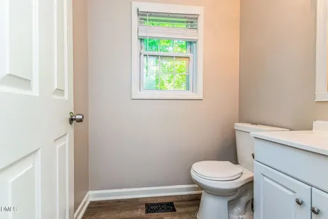 22 Knightsbridge Court Durham NC 27707