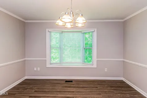 22 Knightsbridge Court Durham NC 27707