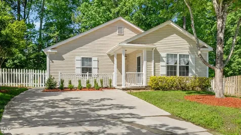 402 Happy Days Court Apex NC 27502