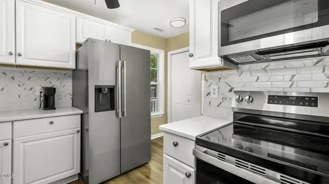 402 Happy Days Court Apex NC 27502