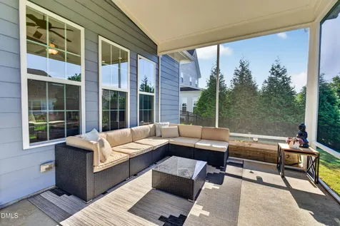 1104 Lassiter Hill Lane Fuquay Varina NC 27526