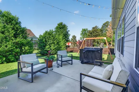 1104 Lassiter Hill Lane Fuquay Varina NC 27526