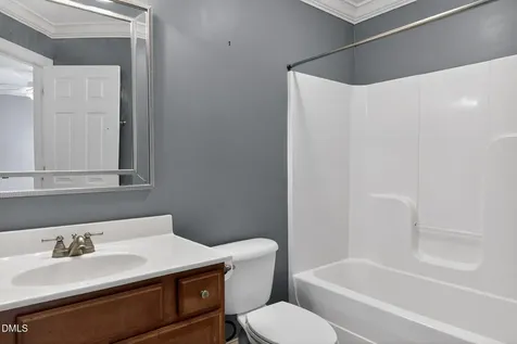 108 Shadow Oak Lane Fayetteville NC 28303