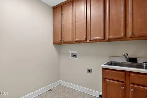 108 Shadow Oak Lane Fayetteville NC 28303