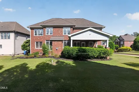 108 Shadow Oak Lane Fayetteville NC 28303