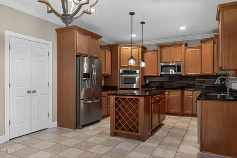 108 Shadow Oak Lane Fayetteville NC 28303