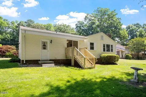 608 Princeton Raleigh NC 27609