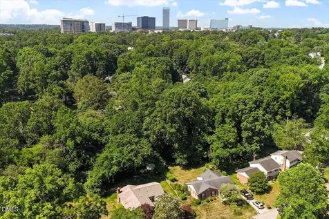 608 Princeton Raleigh NC 27609