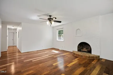 608 Princeton Raleigh NC 27609