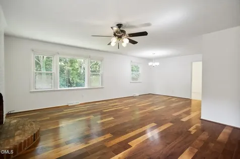 608 Princeton Raleigh NC 27609