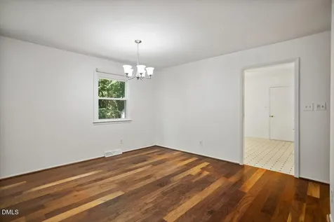 608 Princeton Raleigh NC 27609