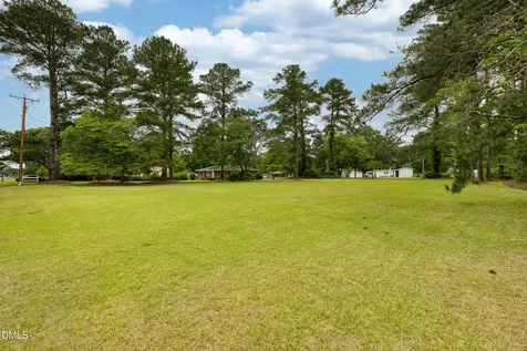 5257 Us 64 Alt E Conetoe NC 27819