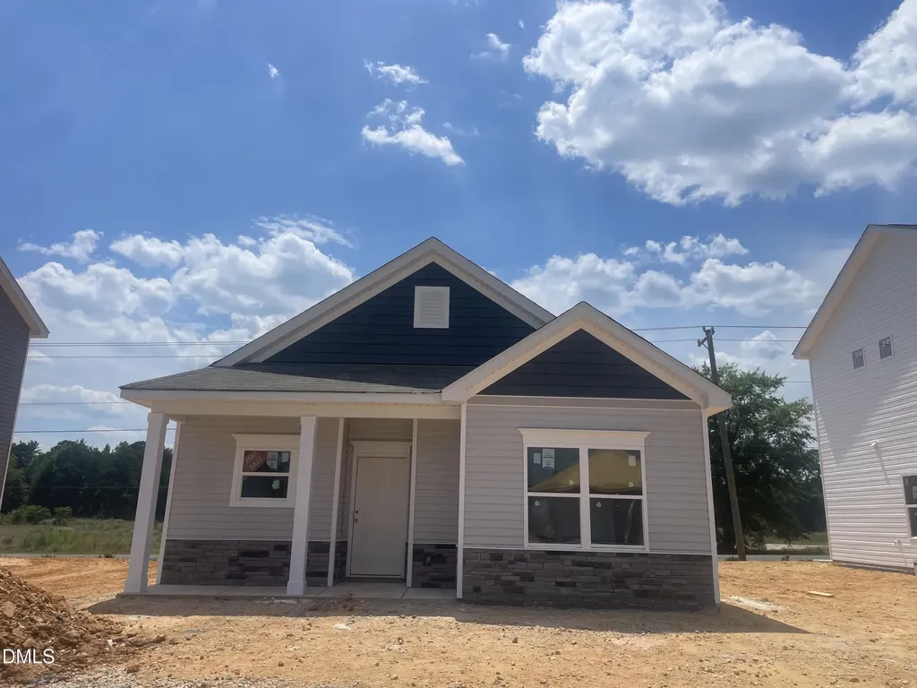 251 Courtside Drive Dunn NC 28334