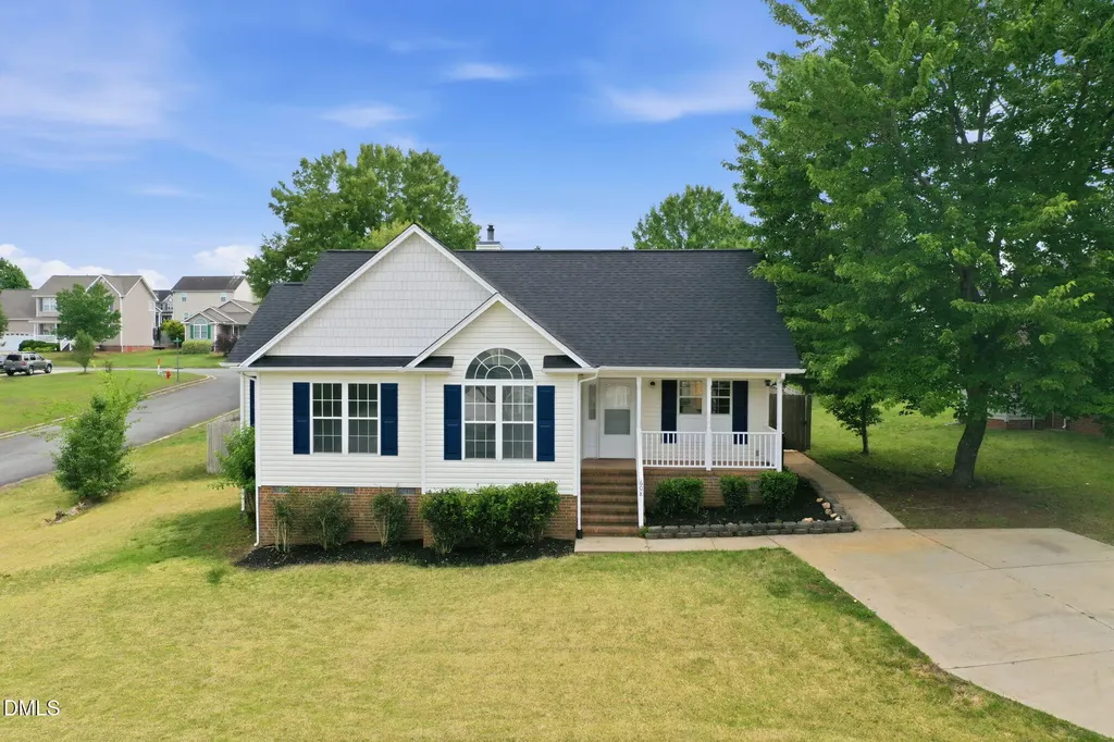 608 Fernway Drive Burlington NC 27217