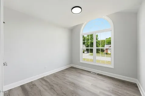 608 Fernway Drive Burlington NC 27217