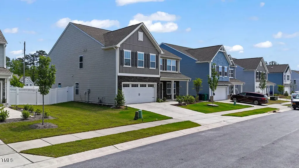 1305 Addison Lake Street Fuquay Varina NC 27526