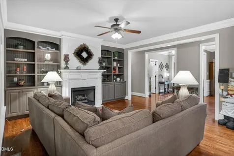 195 Mcknitt Place Garner NC 27529