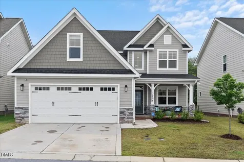 3208 Carnoustie Court Fayetteville NC 28306