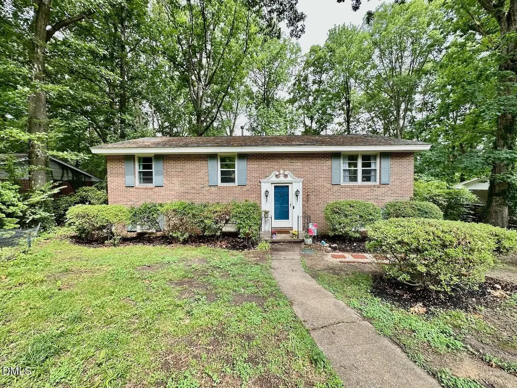 3133 Julian Drive Raleigh NC 27604
