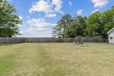5844 Brogden Road Smithfield NC 27577