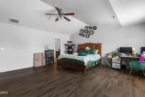 75 Relict Drive Clayton NC 27527