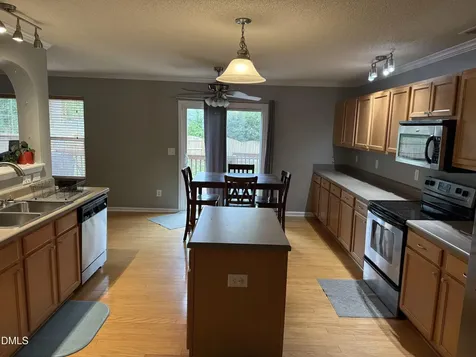 1202 Summerfield Lane E Creedmoor NC 27522
