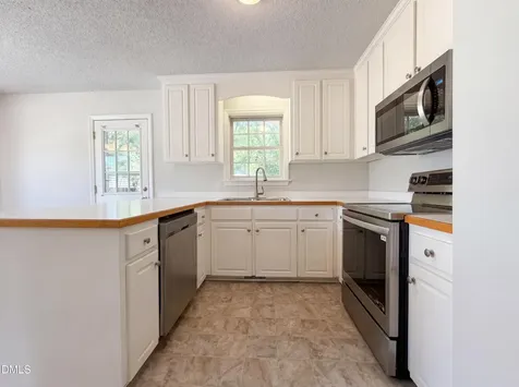 127 Carrie Drive Archer Lodge NC 27527