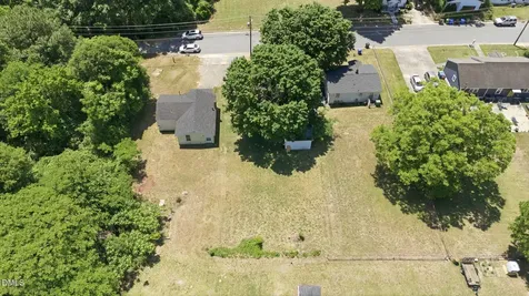 607 E Holmes Street Benson NC 27504