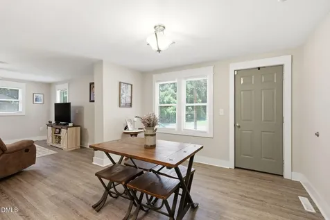 607 E Holmes Street Benson NC 27504