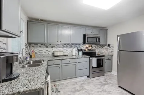 607 E Holmes Street Benson NC 27504