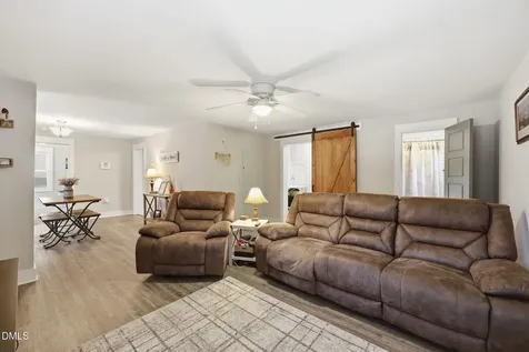 607 E Holmes Street Benson NC 27504