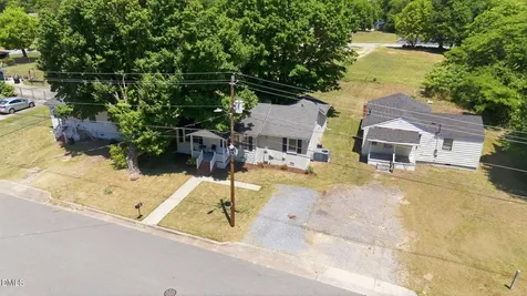 607 E Holmes Street Benson NC 27504
