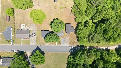 607 E Holmes Street Benson NC 27504