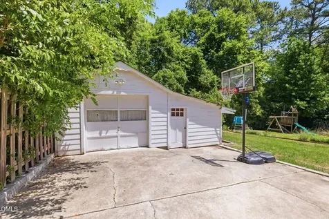 2014 Wa Wa Avenue Durham NC 27707