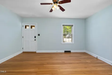 2014 Wa Wa Avenue Durham NC 27707