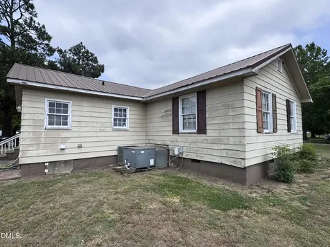 803 Antioch Church Road Dunn NC 28334