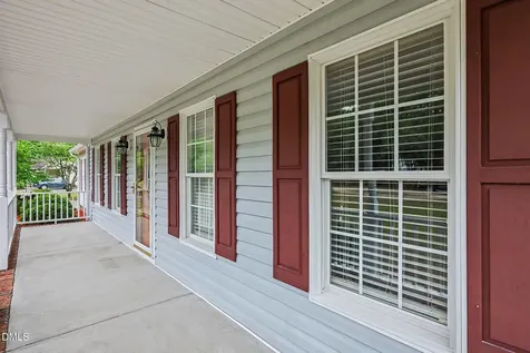 100 Linnett Court Youngsville NC 27596