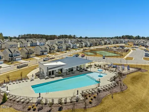 1569 Briar Brook Lane Zebulon NC 27597