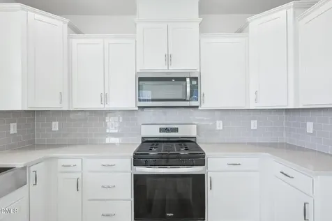 1573 Briar Brook Lane Zebulon NC 27597