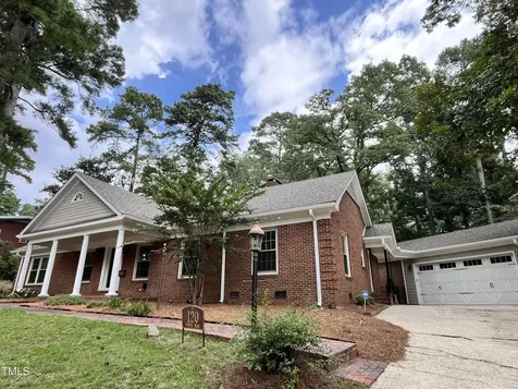 120 Dundee Road Fayetteville NC 28303