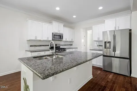 1002 Emerald Court Knightdale NC 27545
