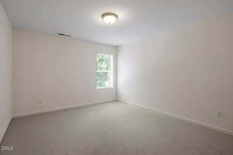 1002 Emerald Court Knightdale NC 27545