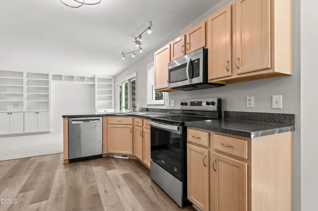 3015 Rennit Court Raleigh NC 27603