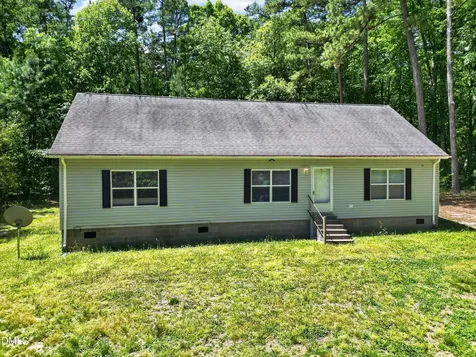 126 Hunter Road Henderson NC 27537