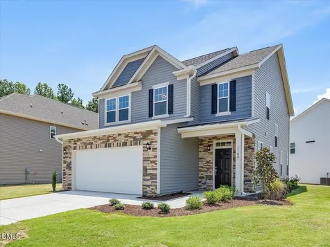 1565 Briar Brook Lane Zebulon NC 27597