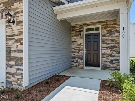 1565 Briar Brook Lane Zebulon NC 27597