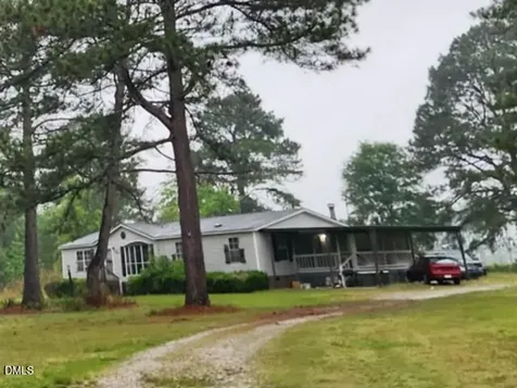 11898 Crooked Swamp Road Whitakers NC 27891